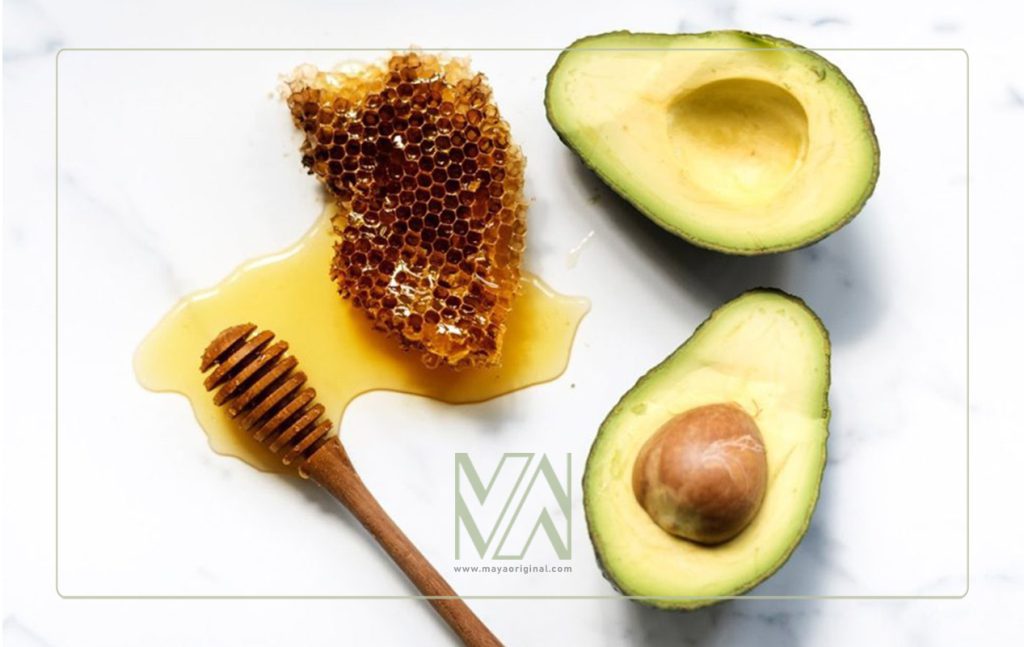 درمان خشکی پوست با ماسک عسل و آووکادو